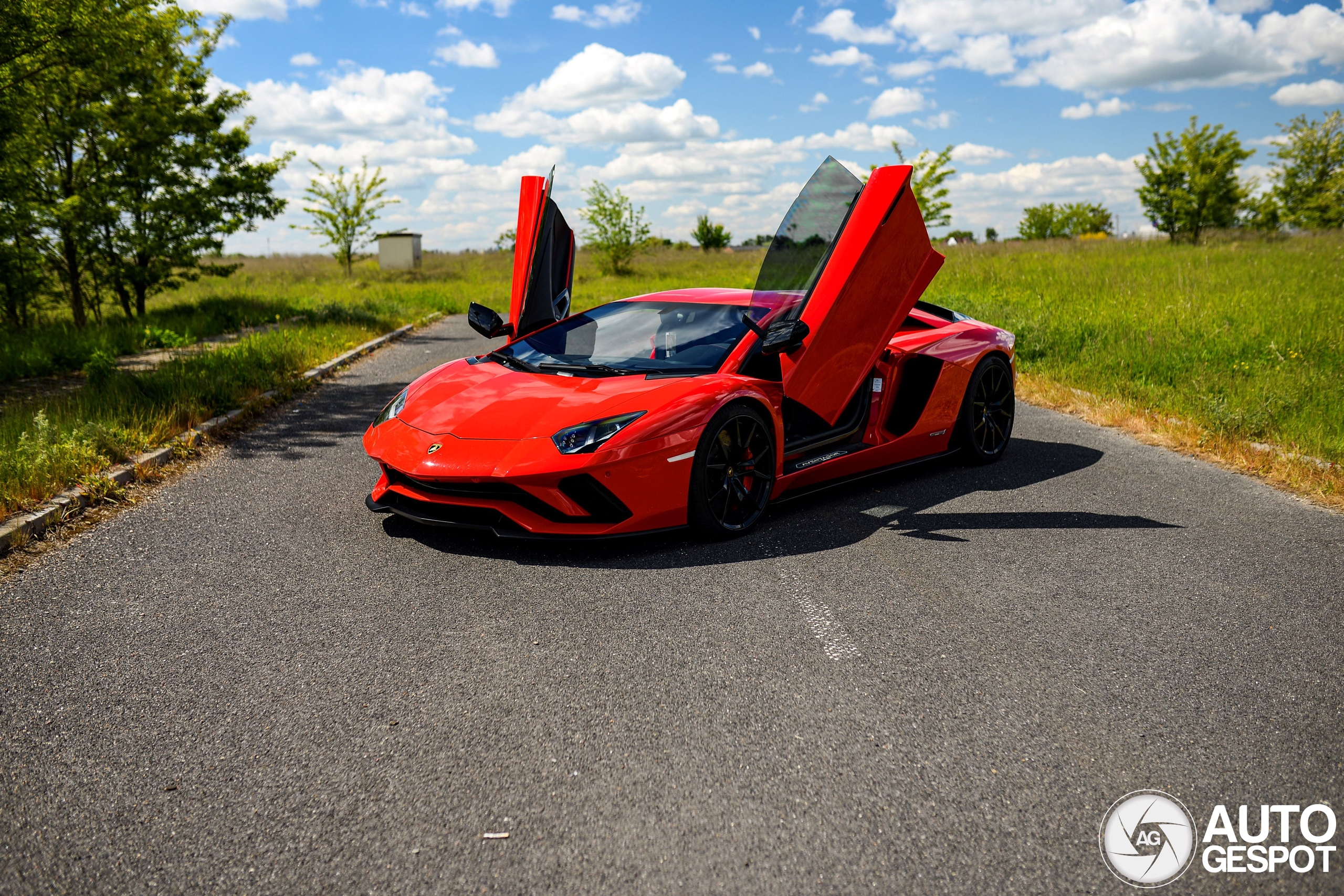 Lamborghini Aventador S LP740-4
