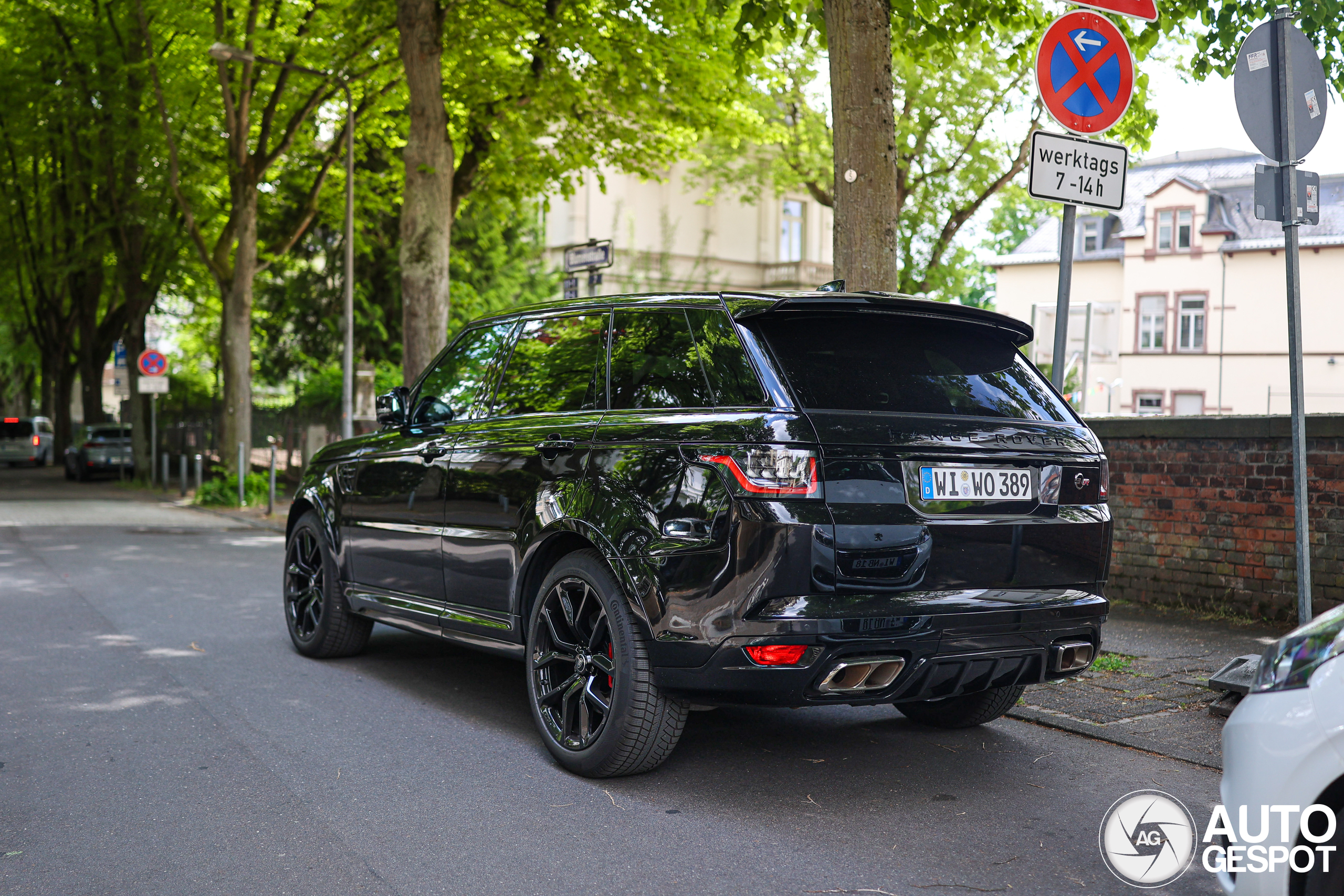 Land Rover Range Rover Sport SVR 2018
