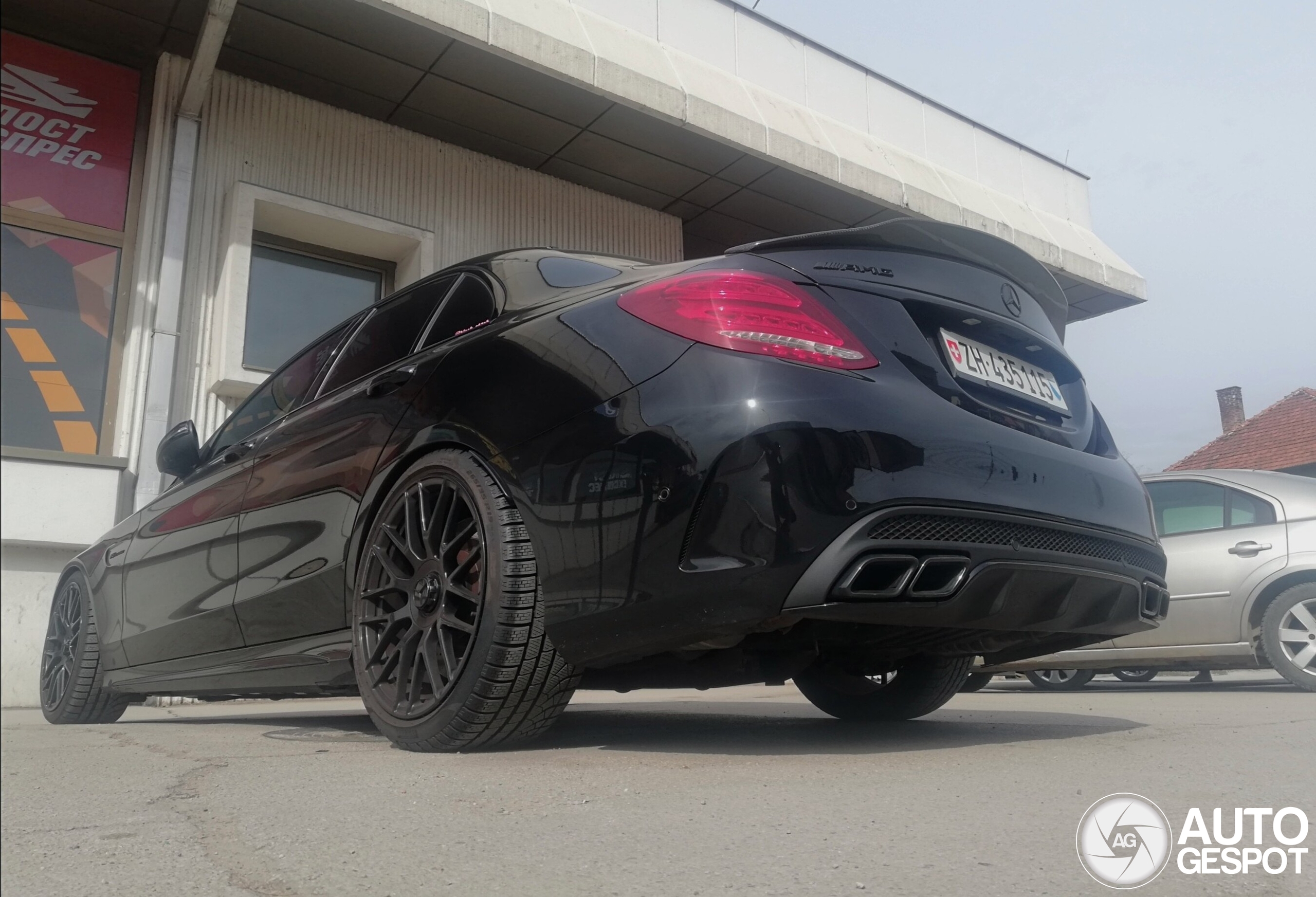 Mercedes-AMG C 63 S W205