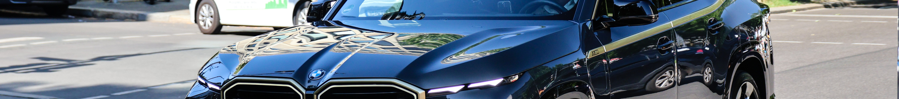 BMW XM G09