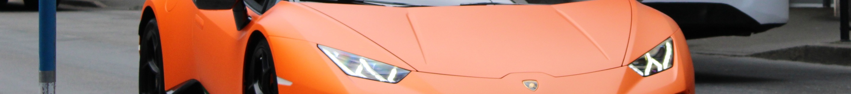 Lamborghini Huracán LP640-4 Performante Spyder
