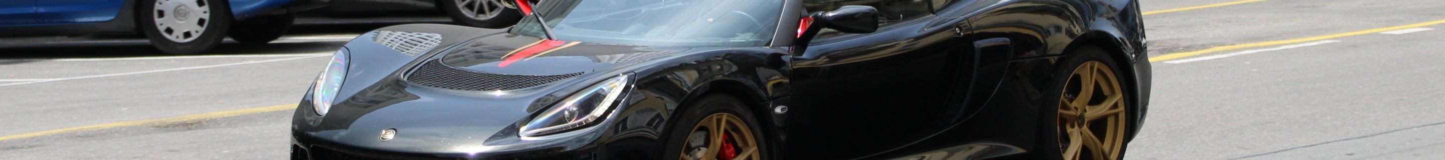 Lotus Exige S LF1