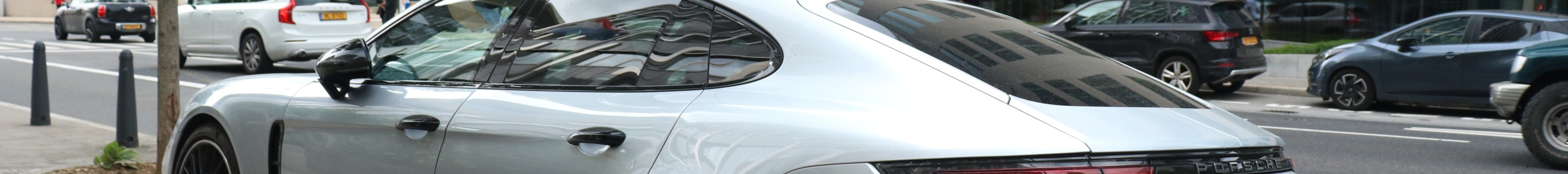 Porsche 971 Panamera Turbo MkI