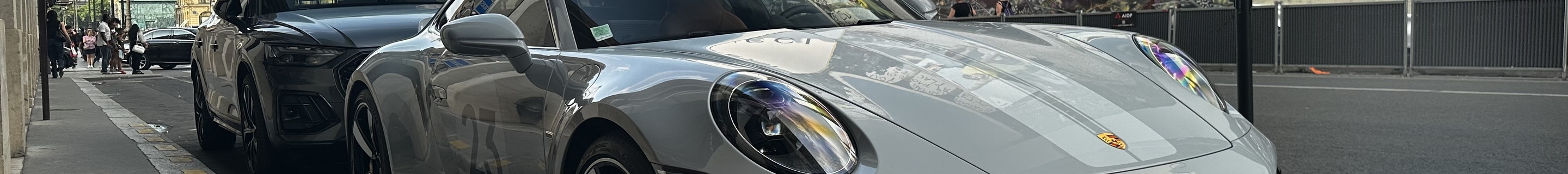 Porsche 992 Sport Classic