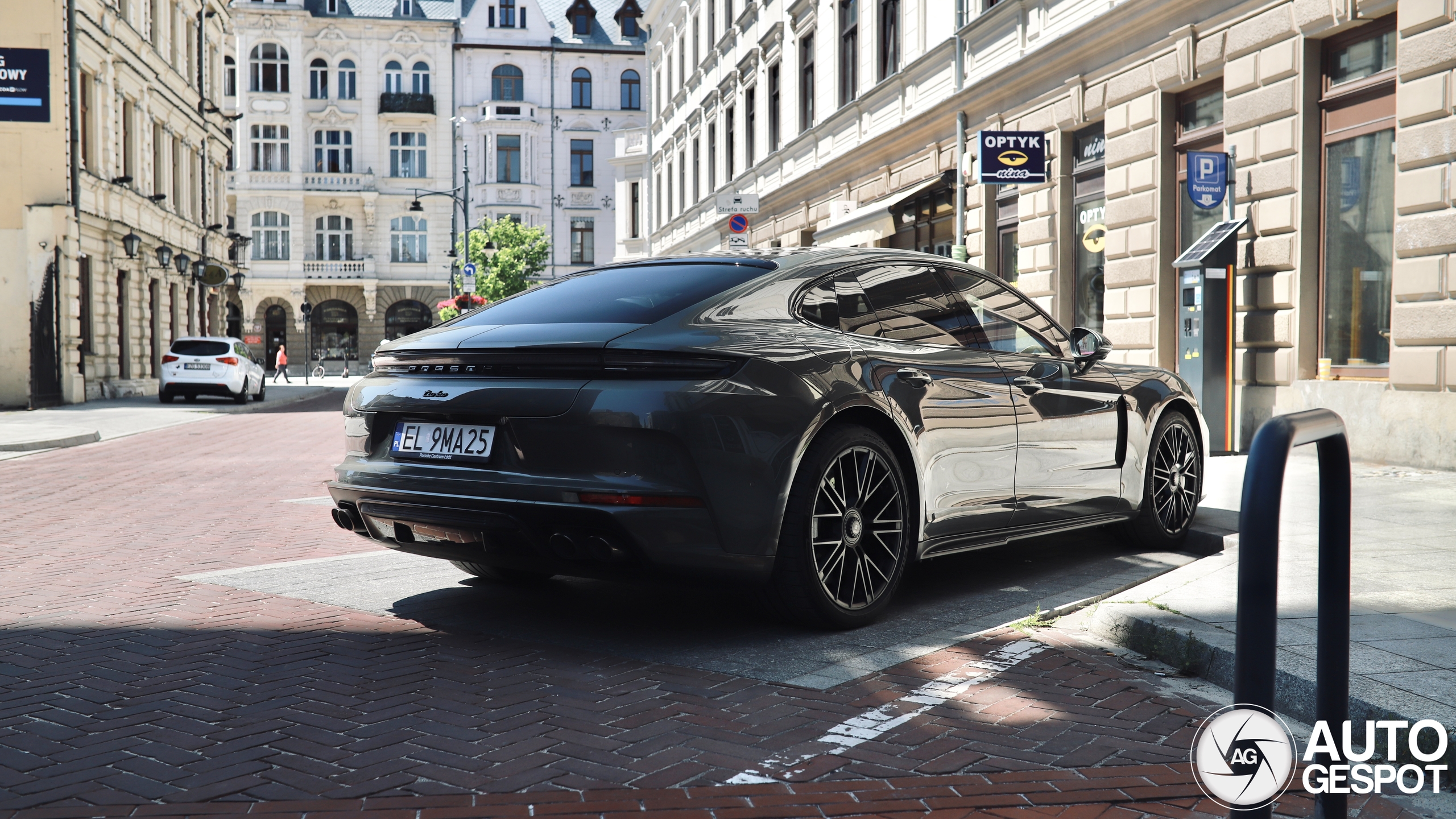 Porsche 972 Panamera Turbo E-Hybrid