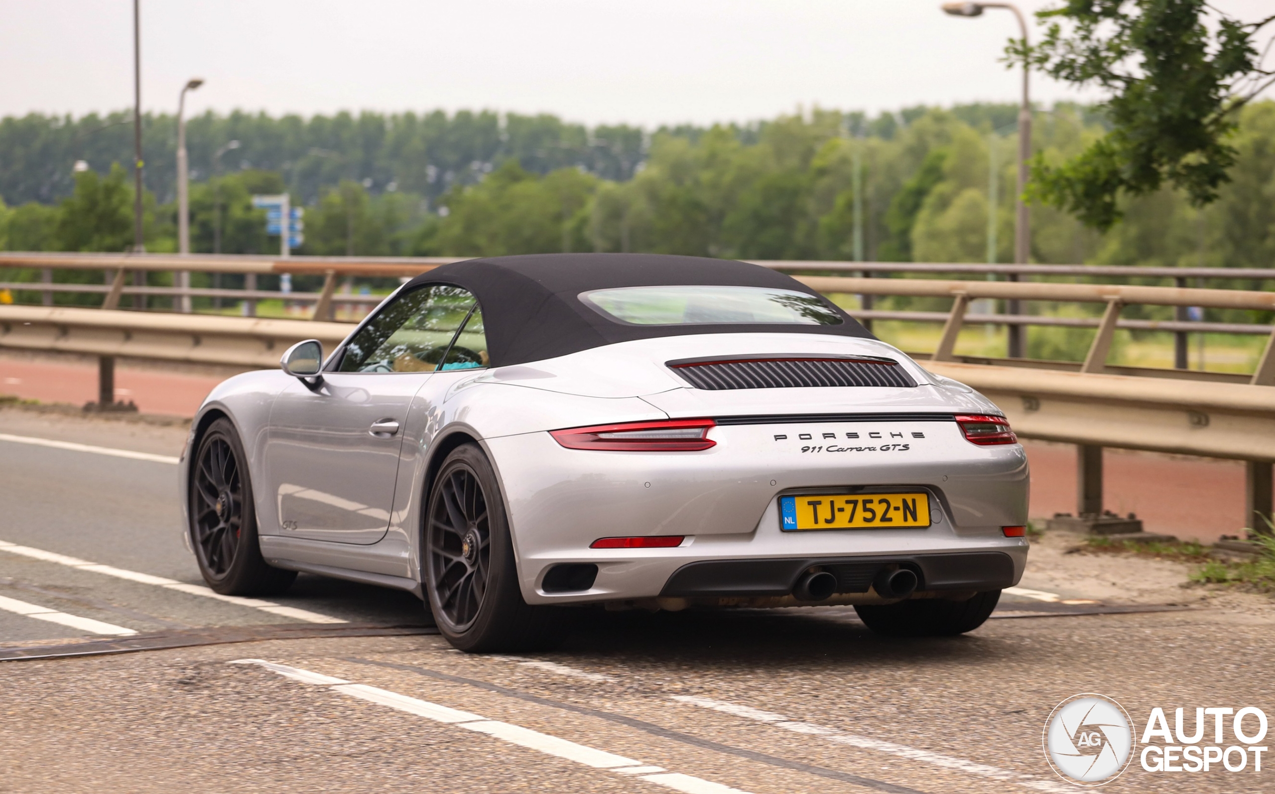 Porsche 991 Carrera GTS Cabriolet MkII