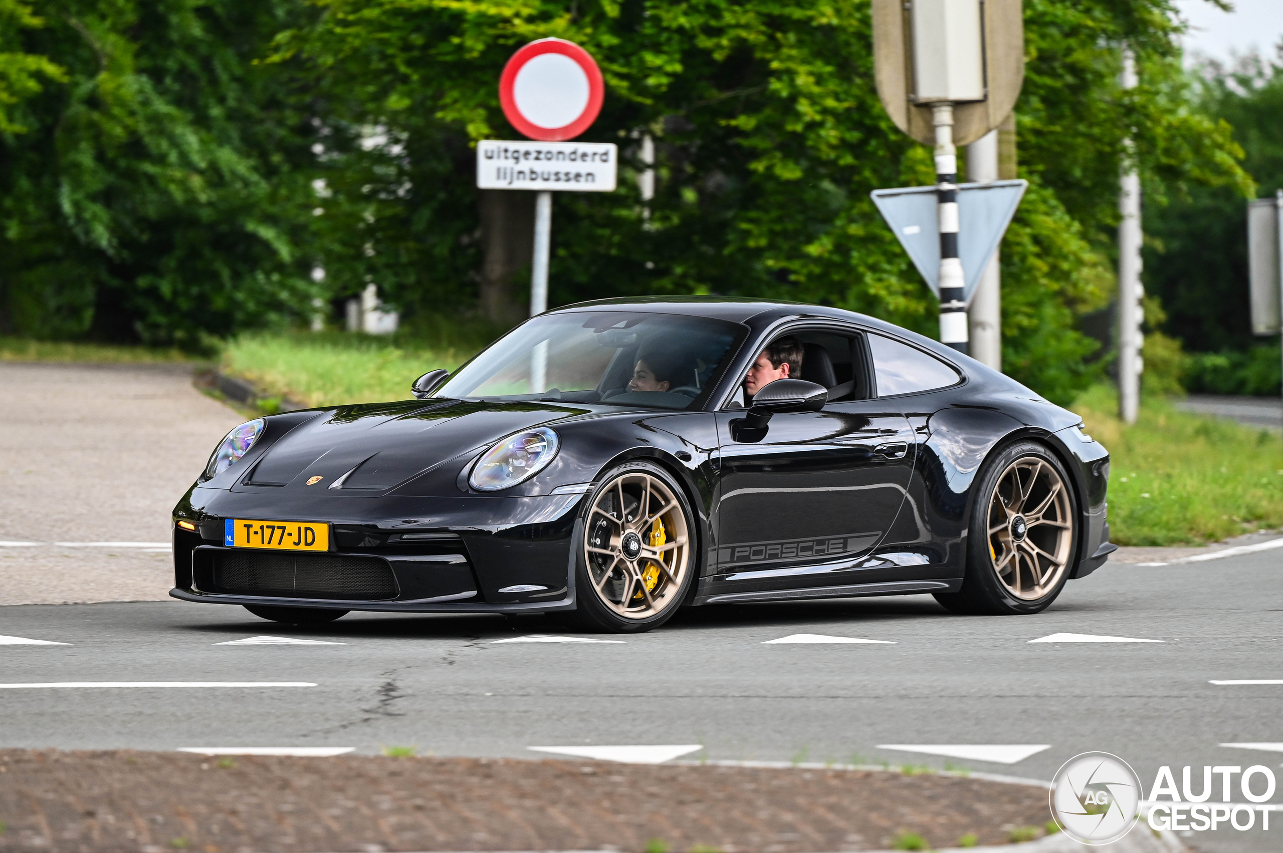 Porsche 992 GT3 Touring
