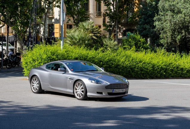 Aston Martin DB9