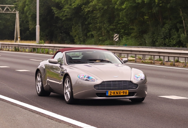 Aston Martin V8 Vantage Roadster