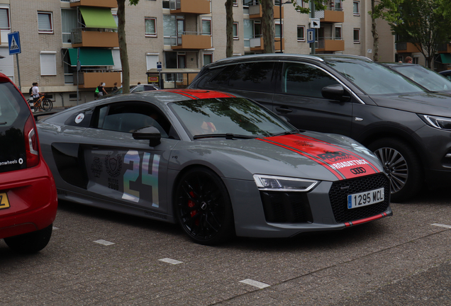 Audi R8 V10 Plus 2015