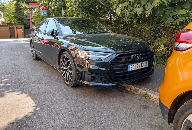 Audi S8 D5