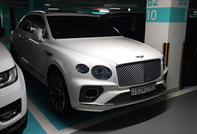 Bentley Bentayga V8 2021