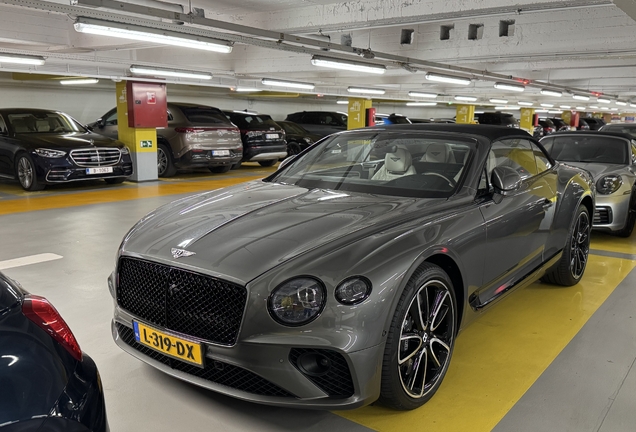 Bentley Continental GTC V8 2020