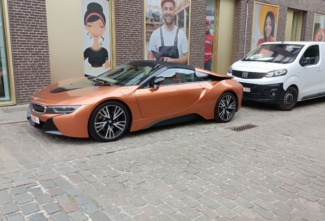 BMW i8 Roadster