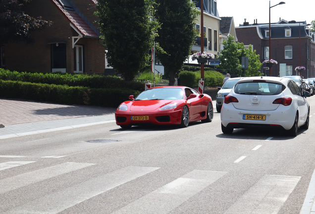 Ferrari 360 Modena