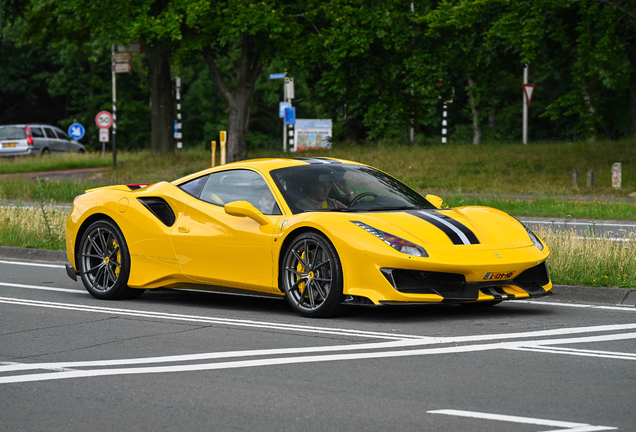 Ferrari 488 Pista