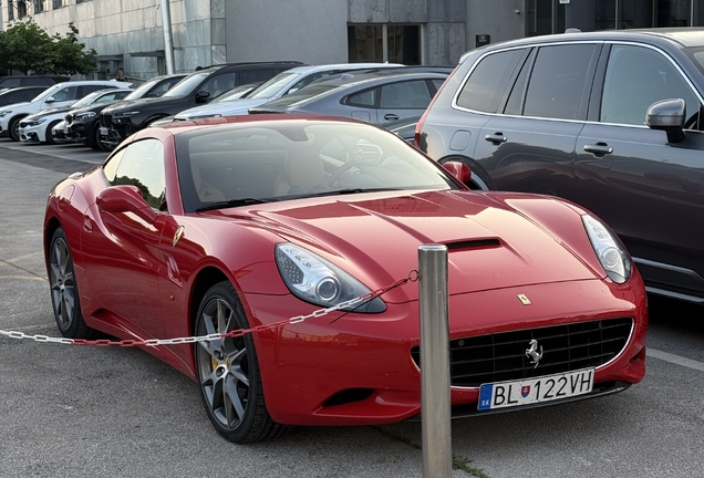 Ferrari California