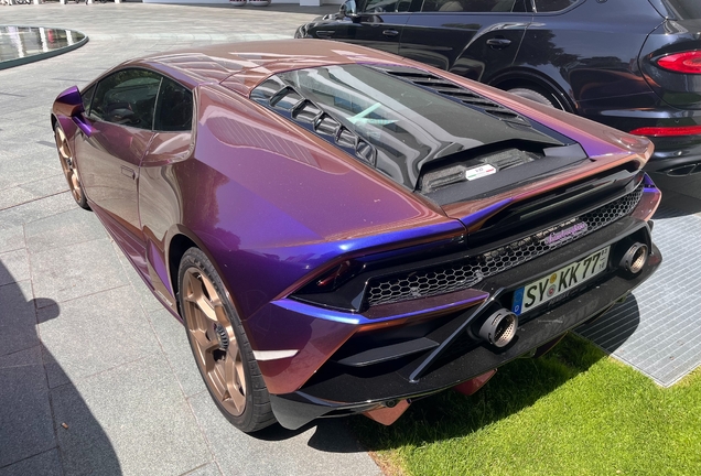 Lamborghini Huracán LP640-4 EVO