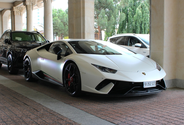 Lamborghini Huracán LP640-4 Performante