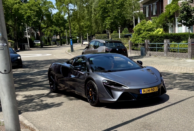 McLaren Artura