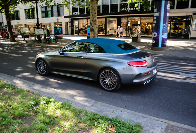 Mercedes-AMG C 63 S Convertible A205 Ocean Blue Edition