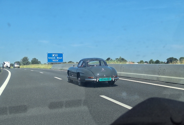 Mercedes-Benz 300SL Gullwing