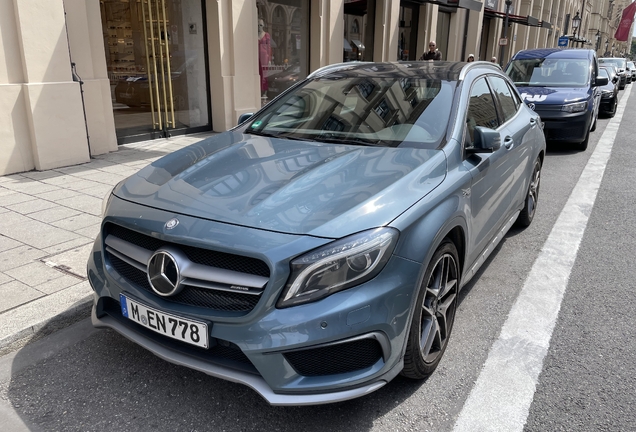 Mercedes-Benz GLA 45 AMG X156