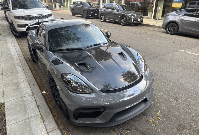 Porsche 718 Cayman GT4 RS Weissach Package