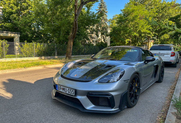 Porsche 718 Spyder RS