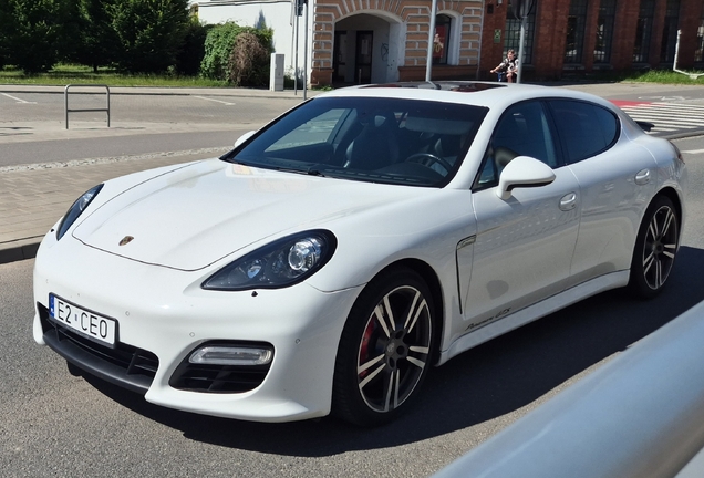 Porsche 970 Panamera GTS MkI
