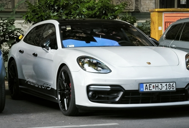 Porsche 971 Panamera GTS Sport Turismo