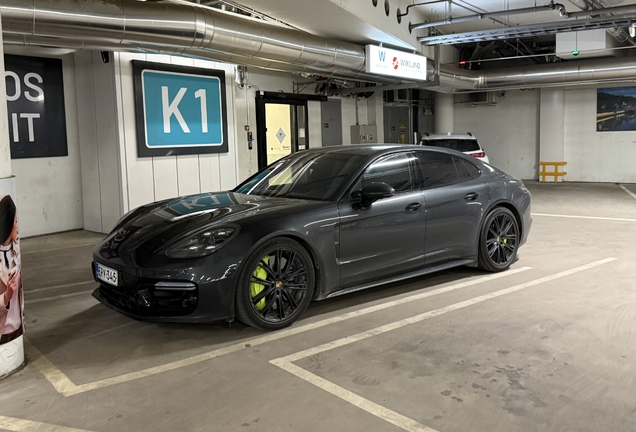 Porsche 971 Panamera Turbo S E-Hybrid