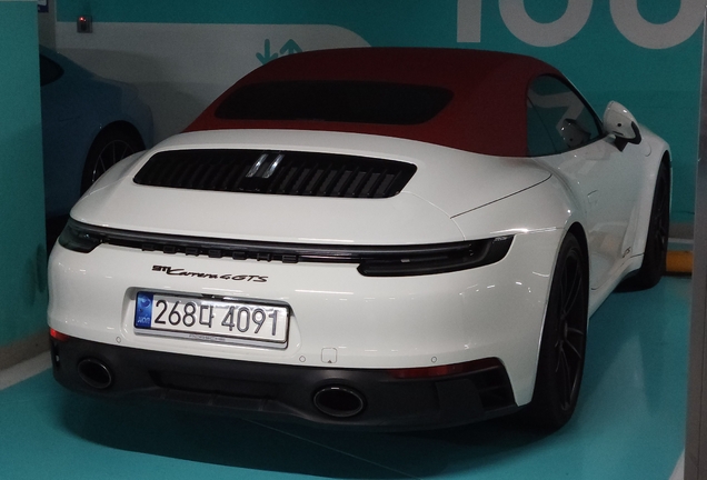 Porsche 992 Carrera 4 GTS Cabriolet