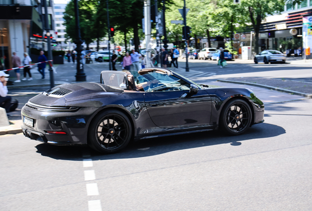 Porsche 992 Carrera 4 GTS Cabriolet MkII