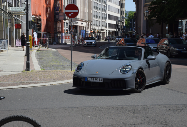 Porsche 992 Carrera 4 GTS Cabriolet MkII