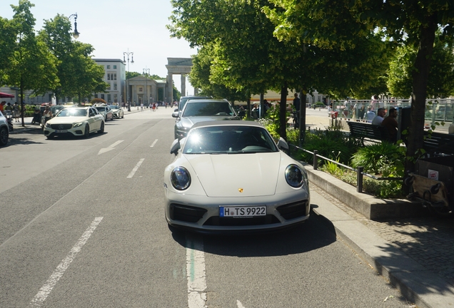 Porsche 992 Carrera GTS Cabriolet