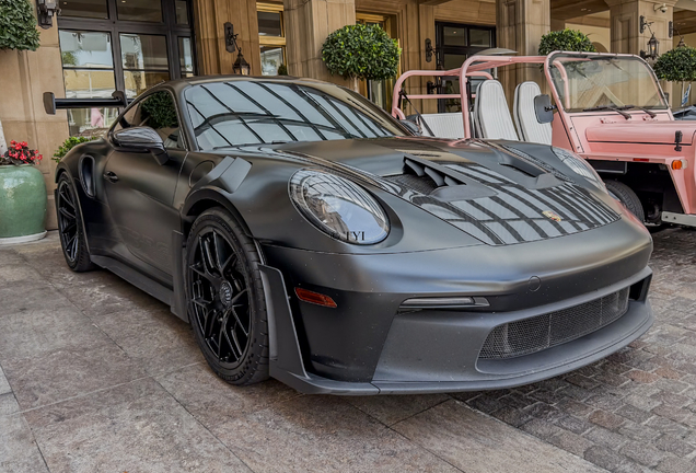 Porsche 992 GT3 RS Weissach Package