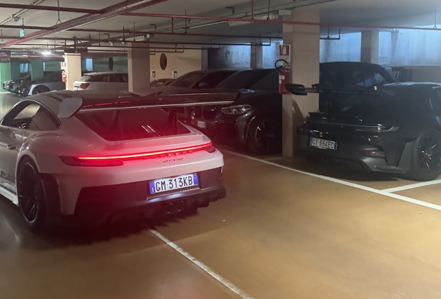 Porsche 992 GT3 RS Weissach Package