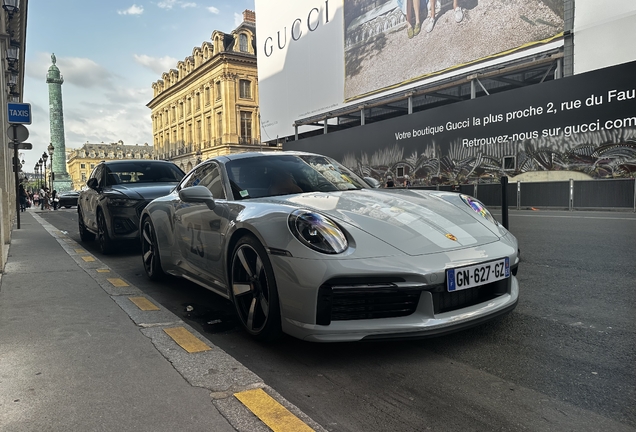 Porsche 992 Sport Classic