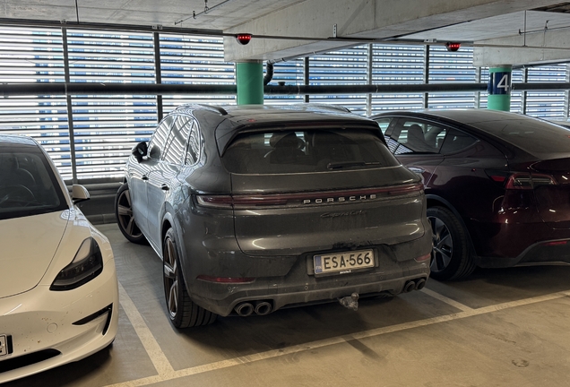 Porsche 9YA Cayenne Turbo E-Hybrid