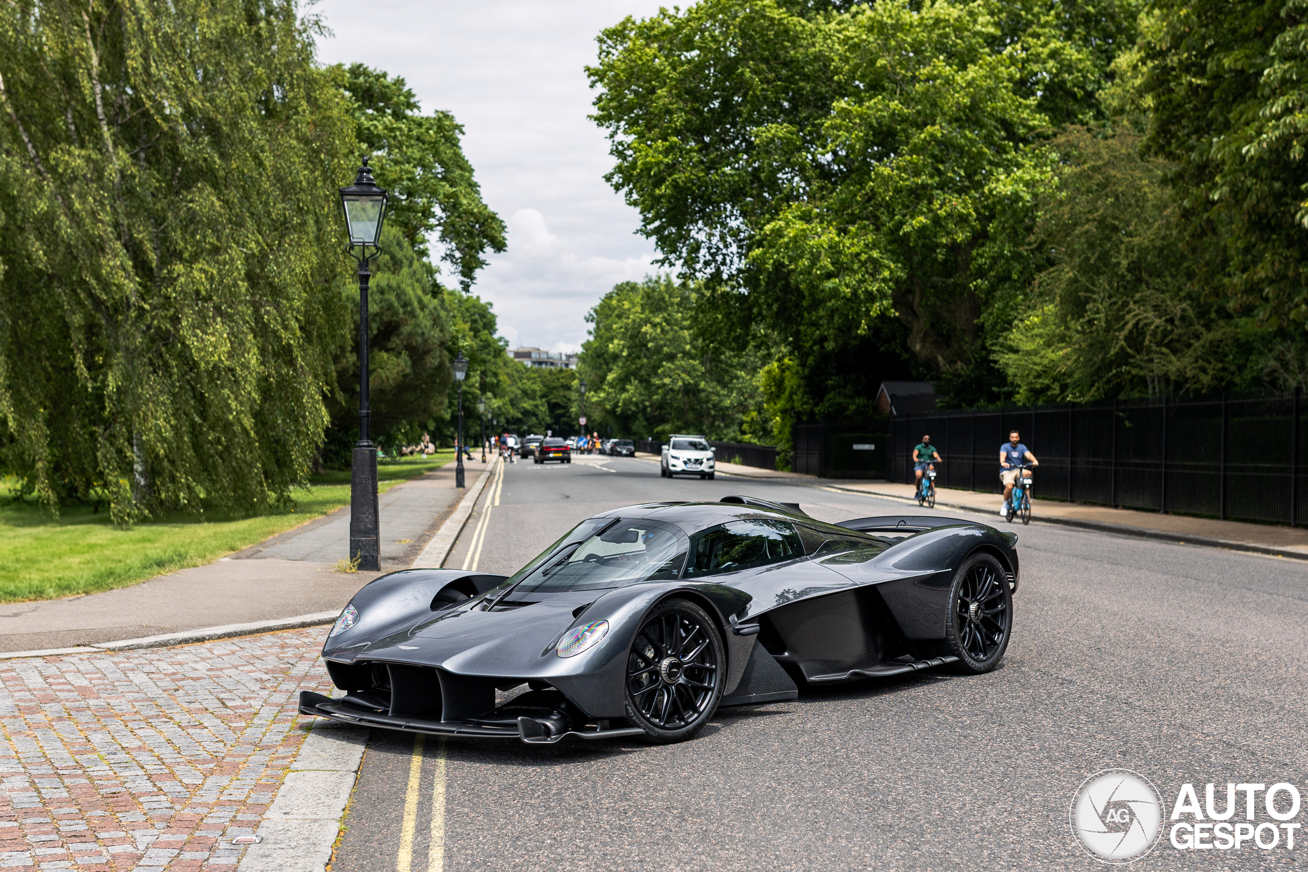 Aston Martin Valkyrie