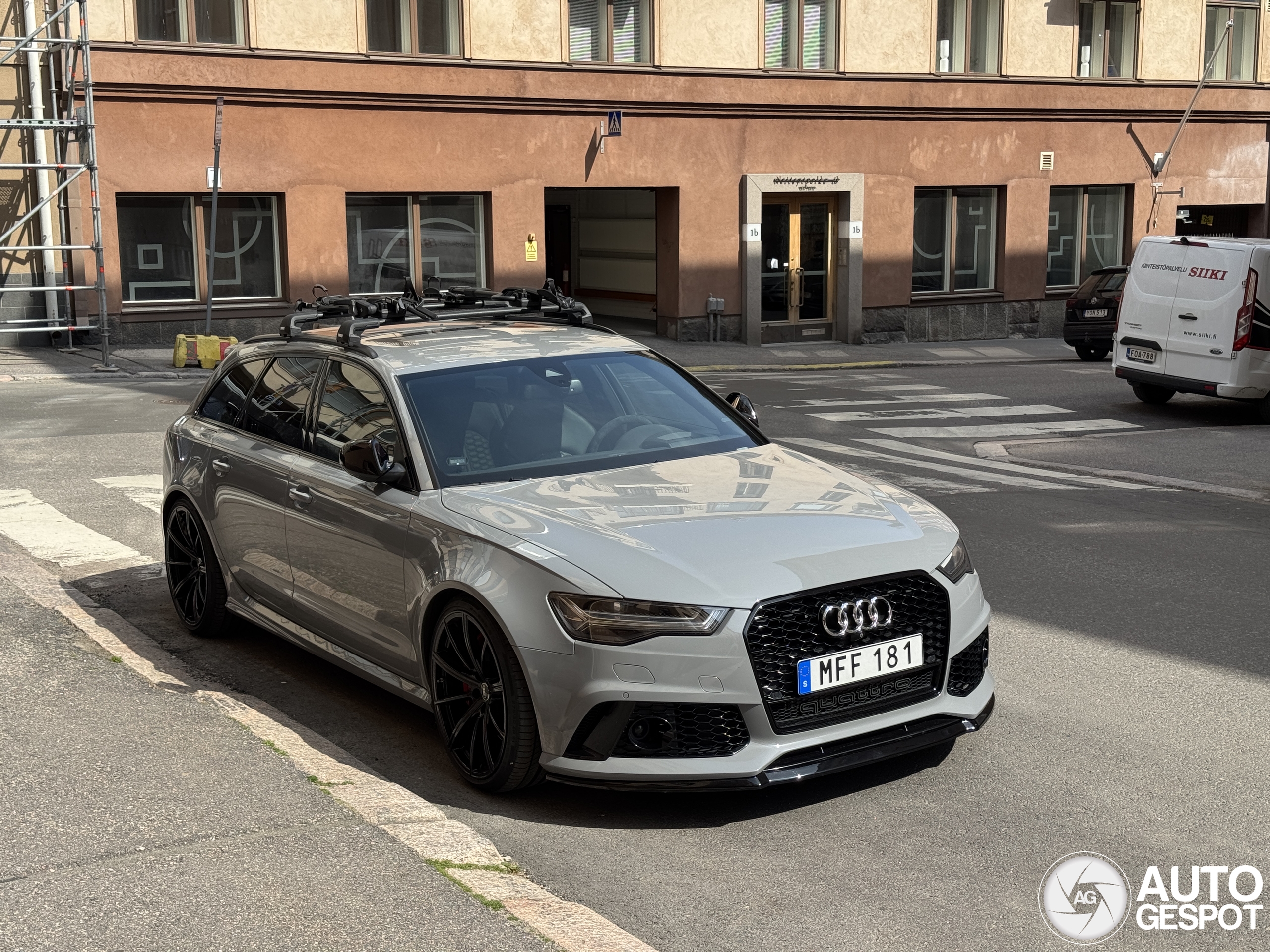 Audi RS6 Avant C7 2015