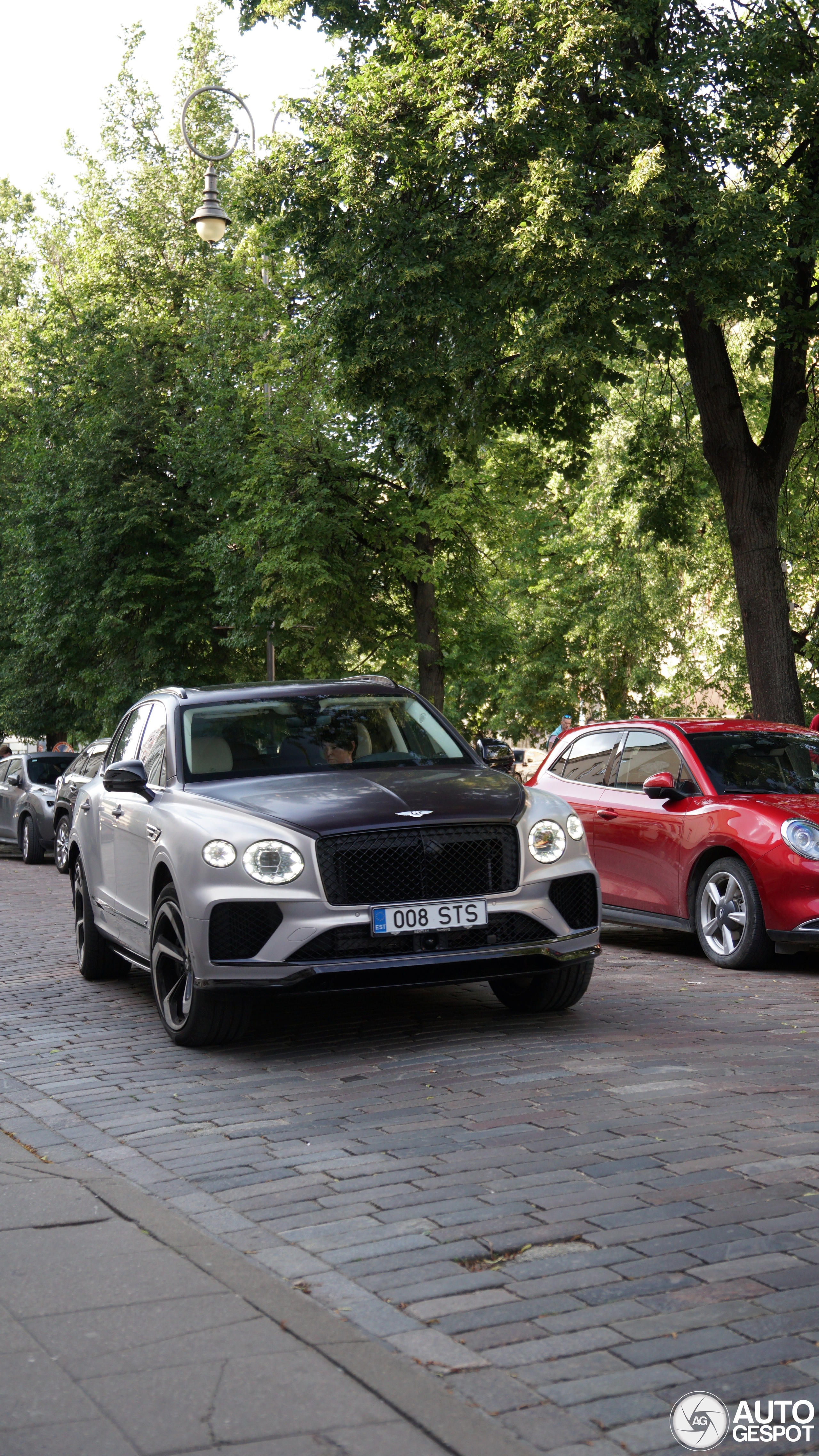 Bentley Bentayga V8 S 2024