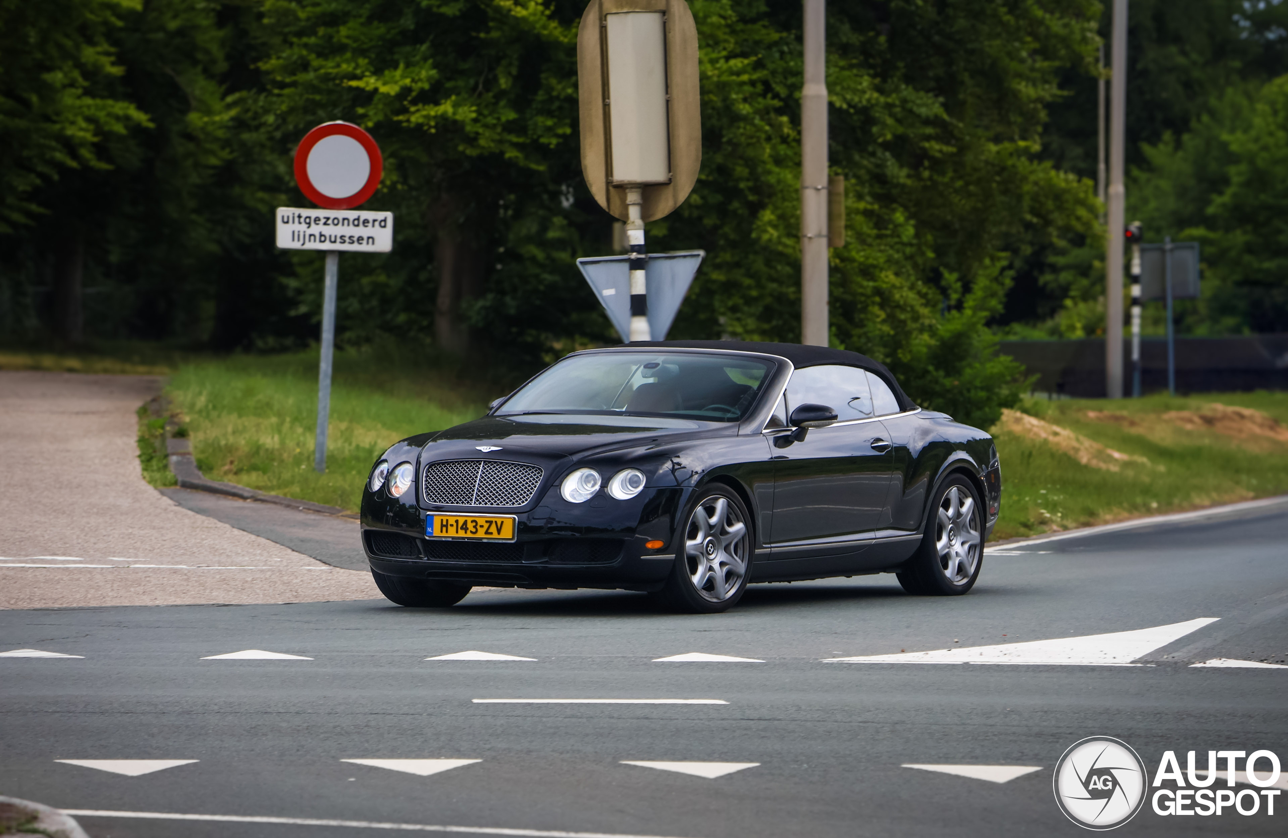 Bentley Continental GTC