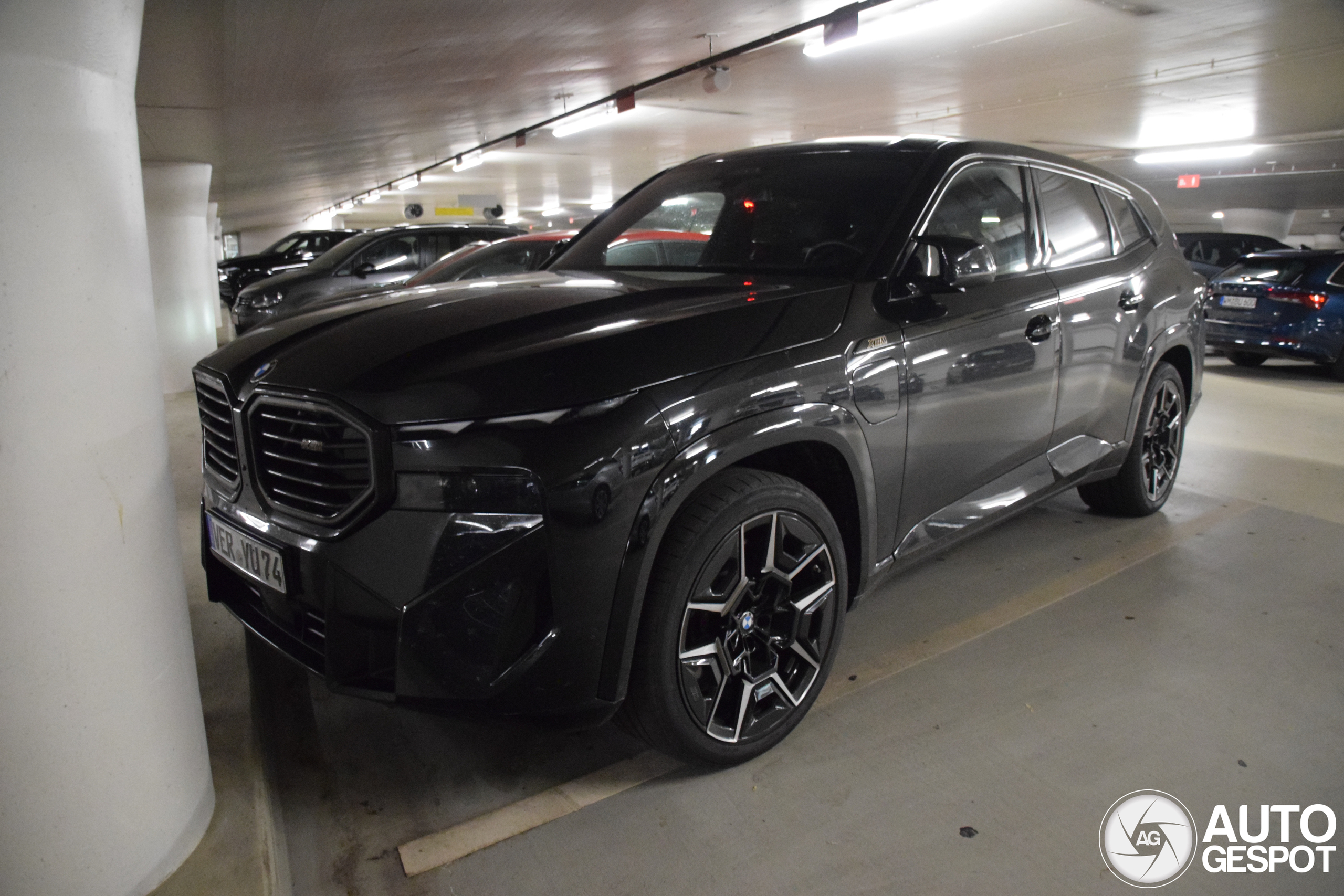BMW XM G09