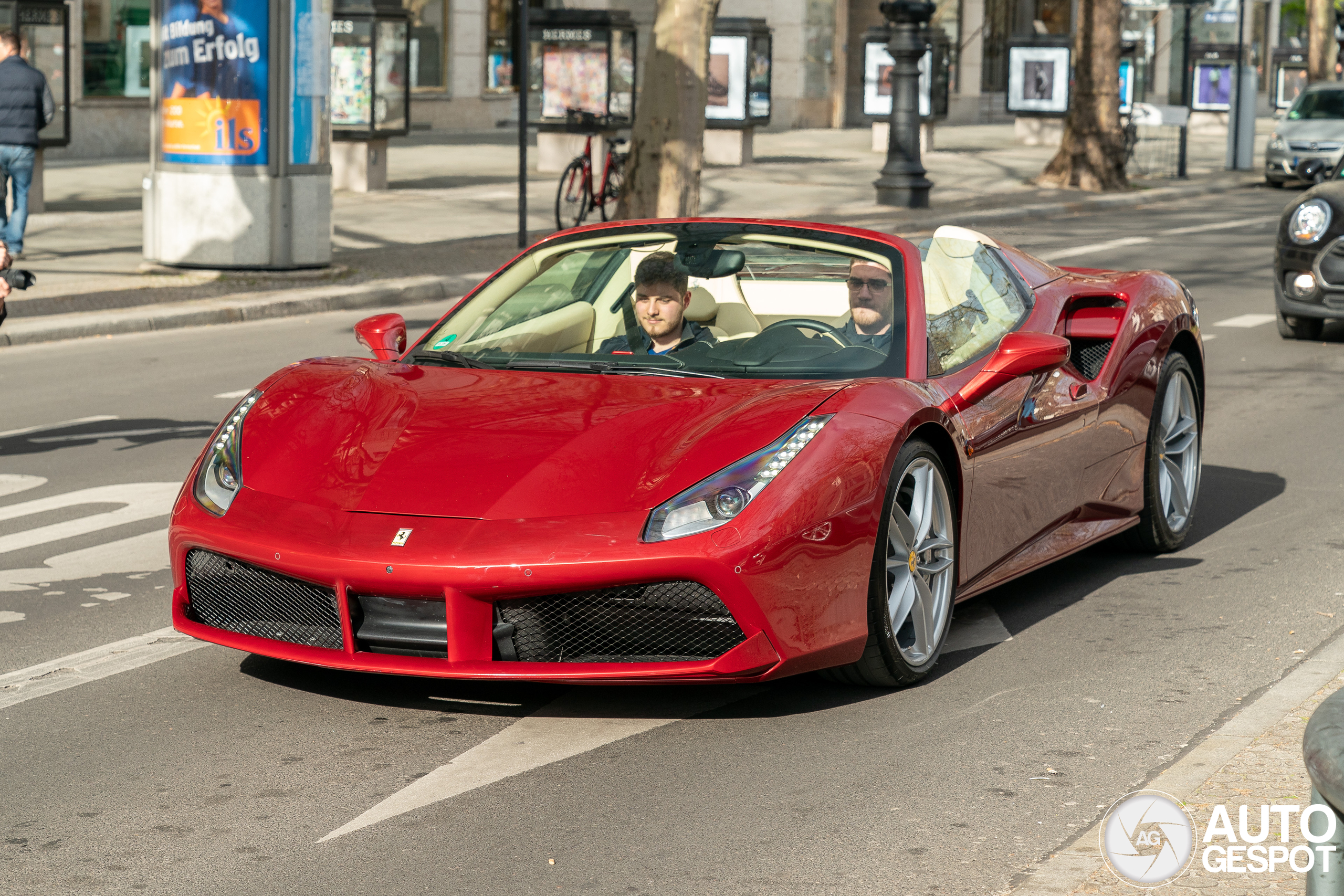 Ferrari 488 Spider
