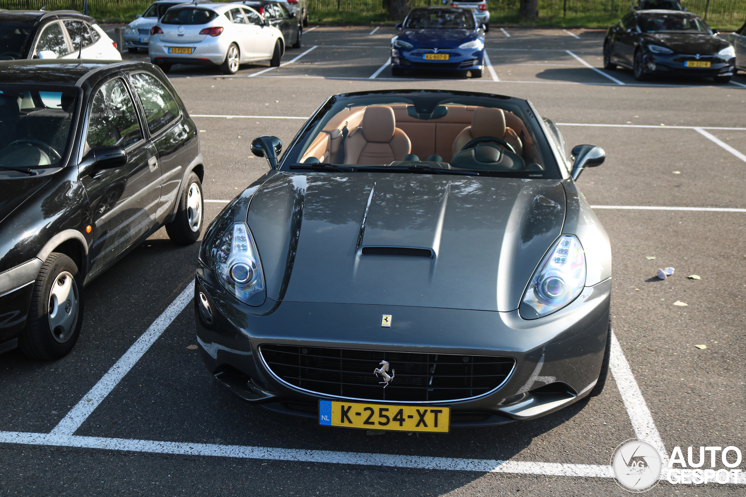 Ferrari California