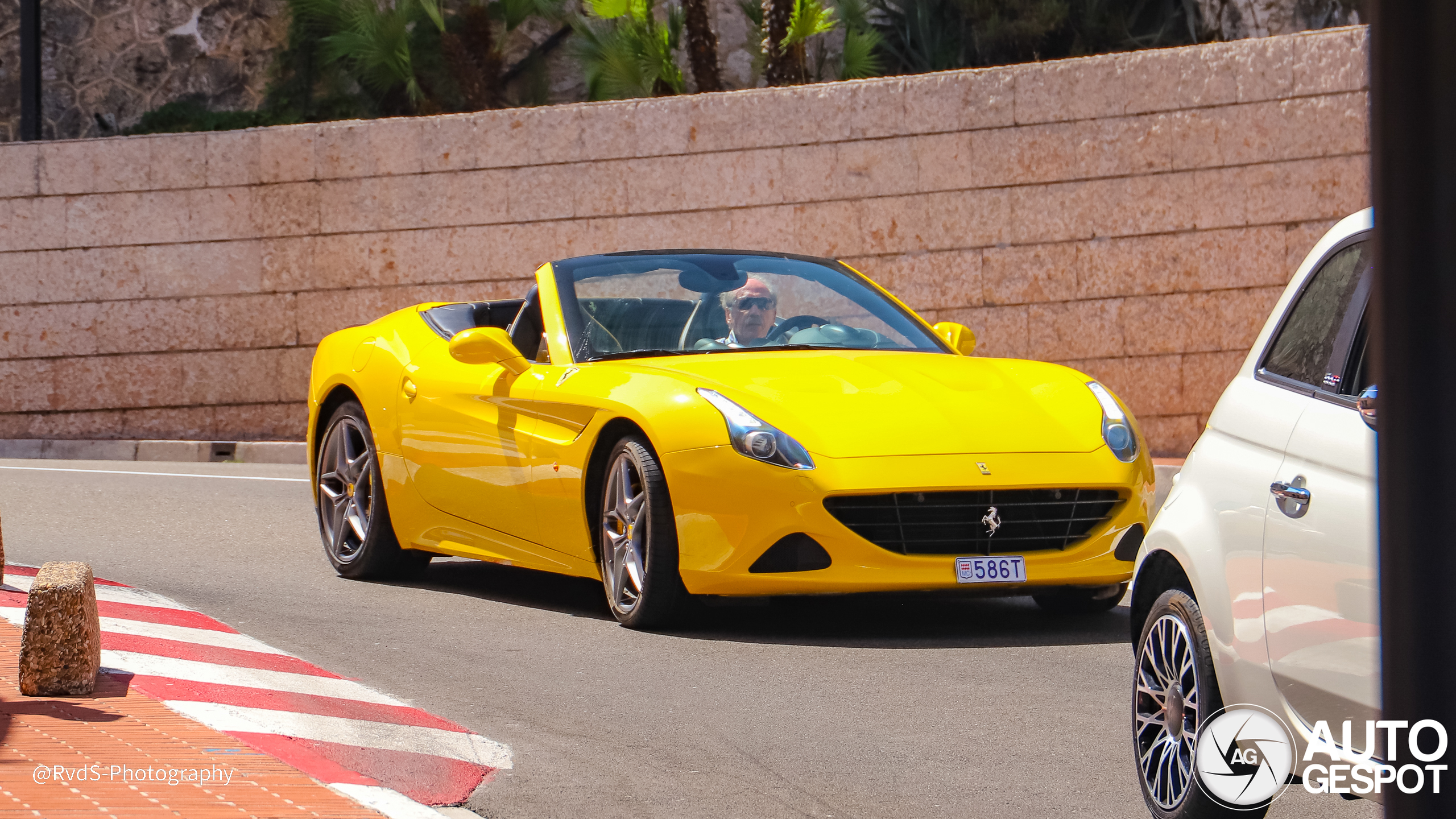 Ferrari California T