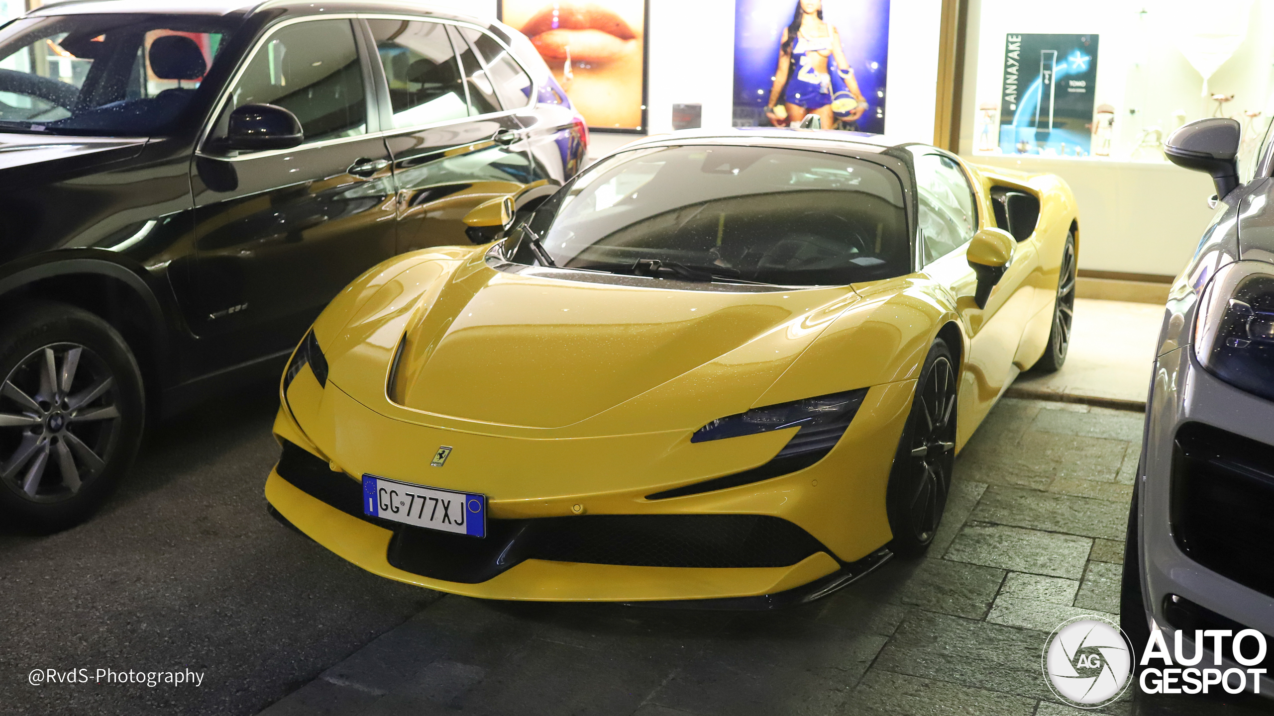Ferrari SF90 Stradale