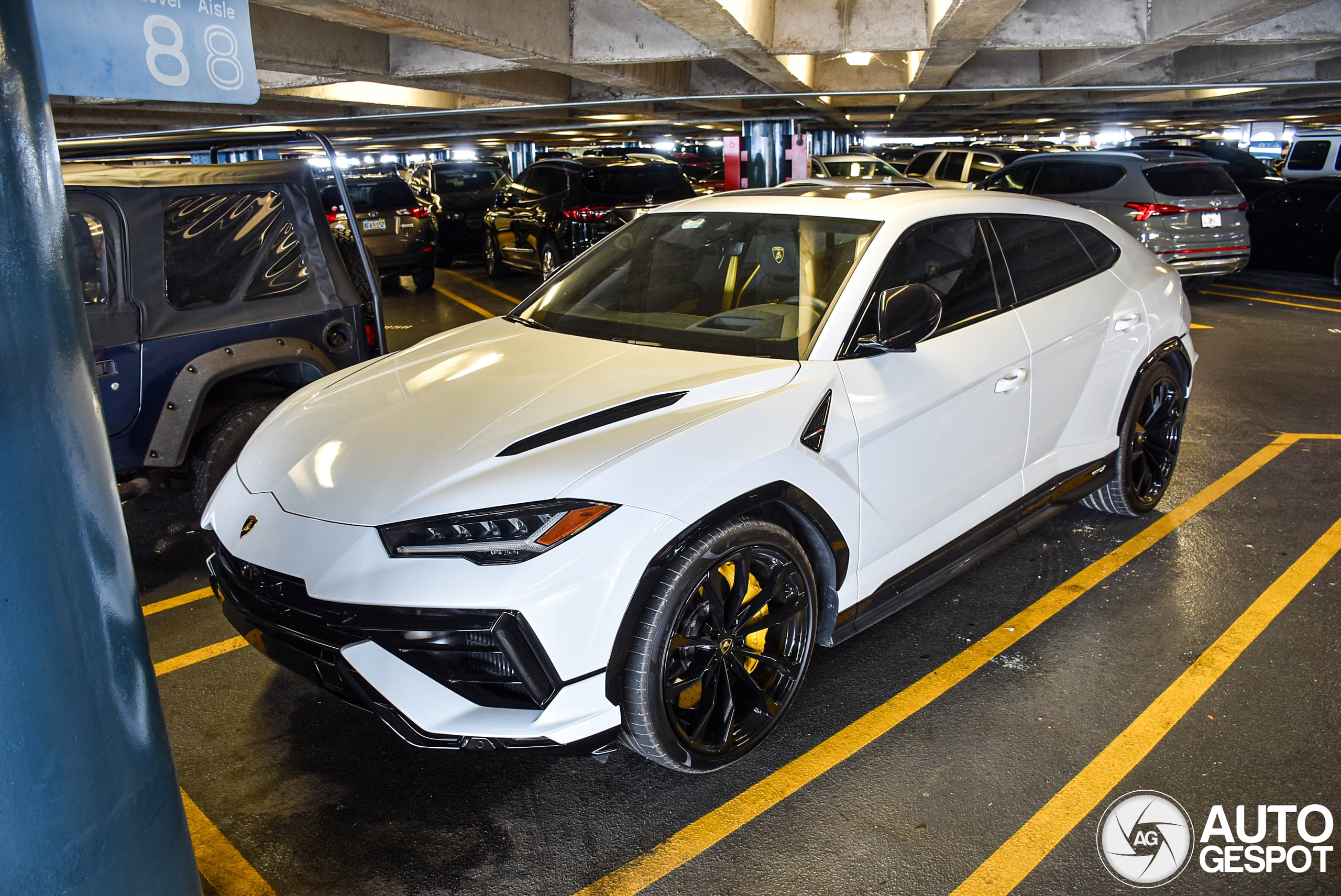 Lamborghini Urus S